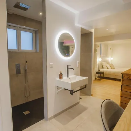 L'hakuna - & * Fontaine-Notre-Dame (Nord)